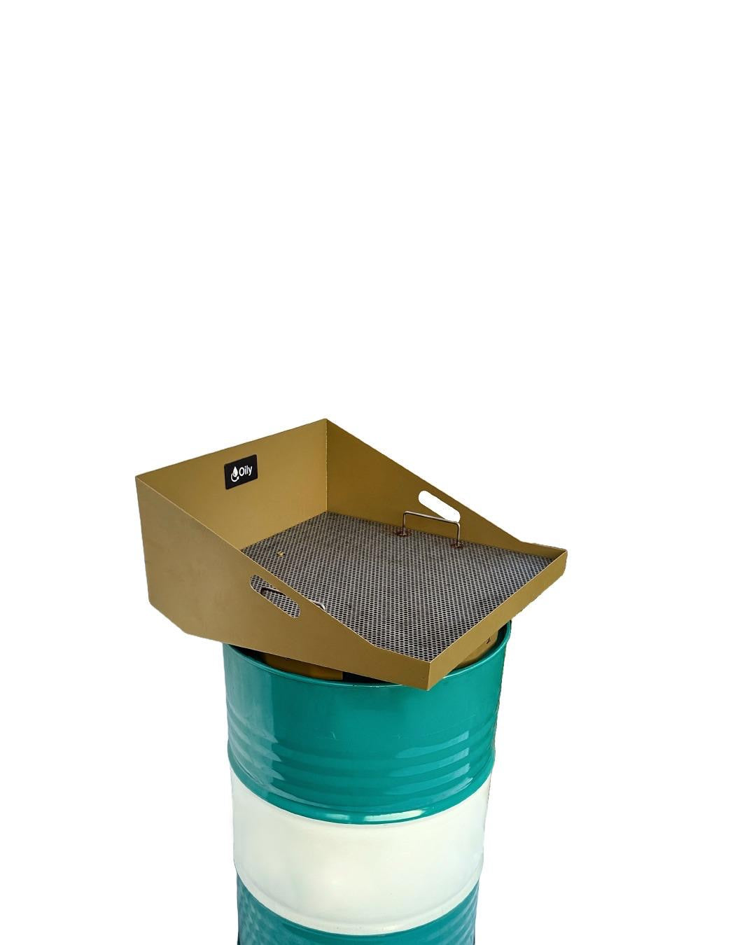 Heavy-Duty Metal Oil Drip Tray for Car Parts – OILY