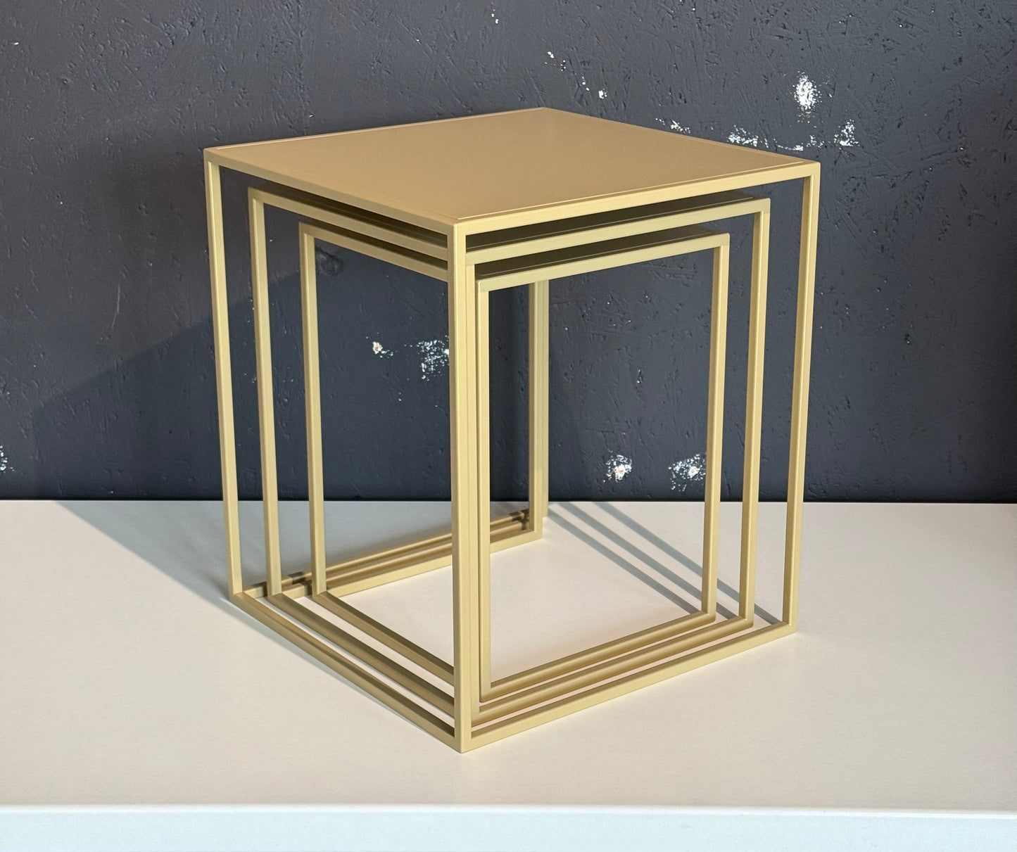Steel Display Stand - AURA