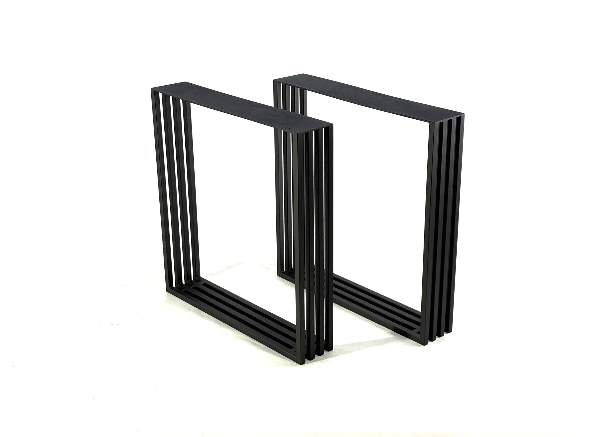 Front view with Modern Steel Table Legs