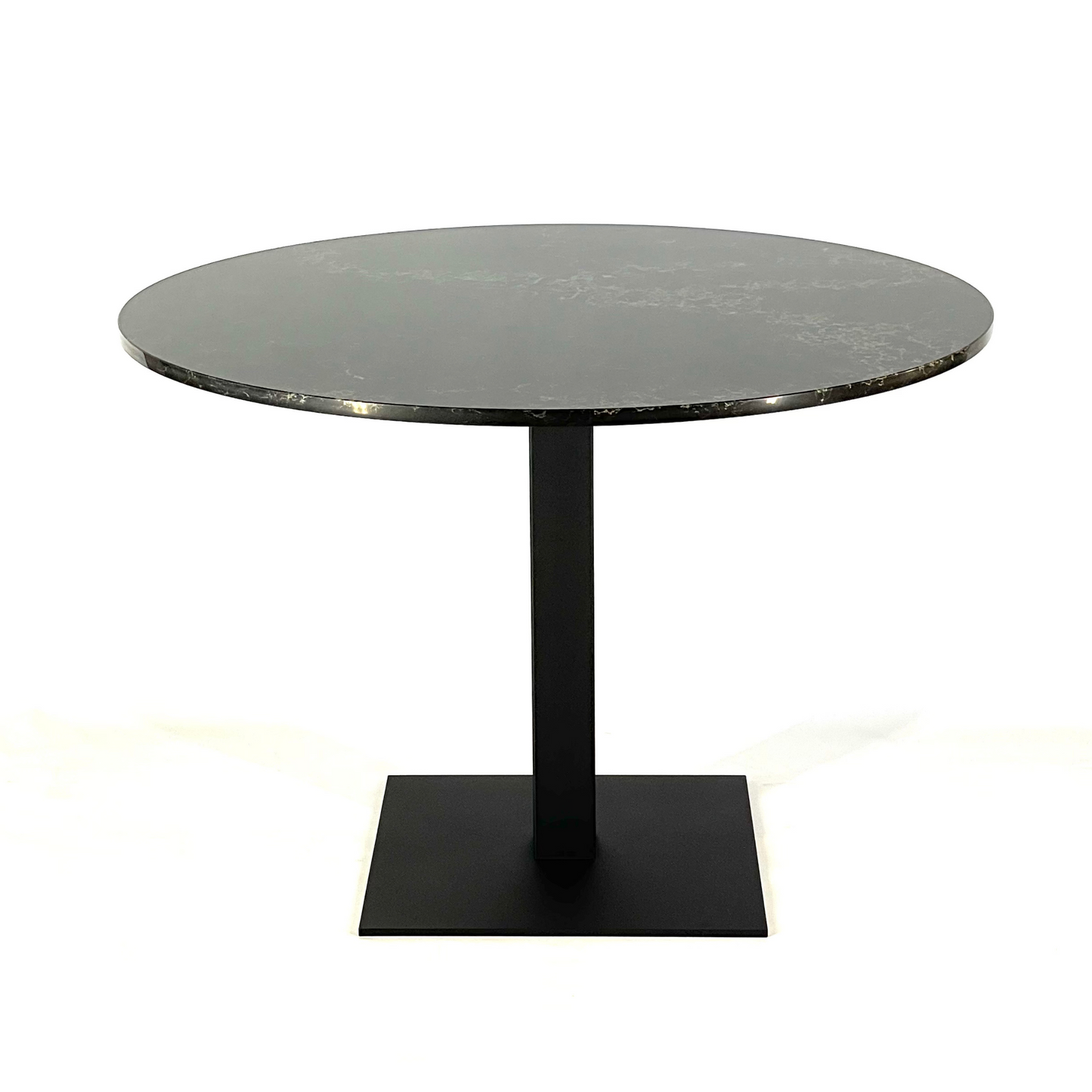 Front view with Pedestal table base - SQUARE