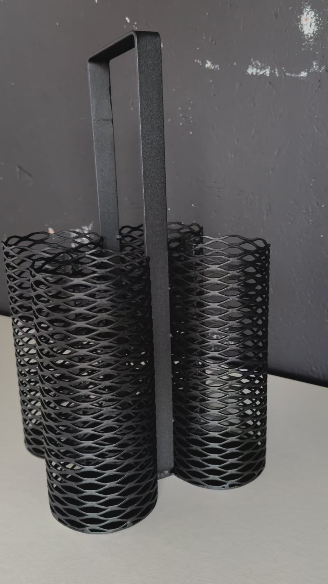 Video of Metal Wine Basket - CARRY