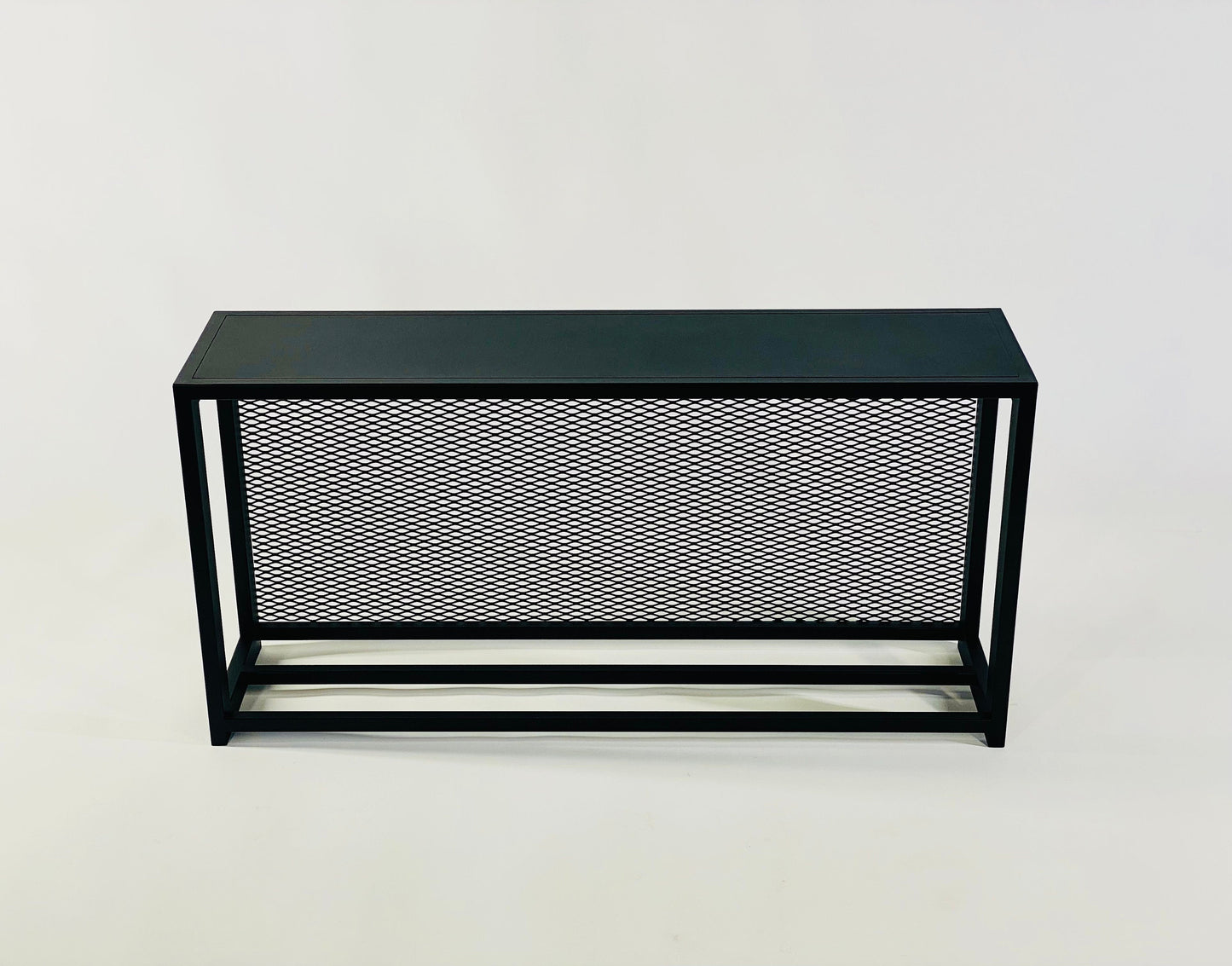 ELEGANT FLAT FIREWOOD rack with steel mesh and steel plate on top/ Horizontal firewood rack/ Floor firewood rack